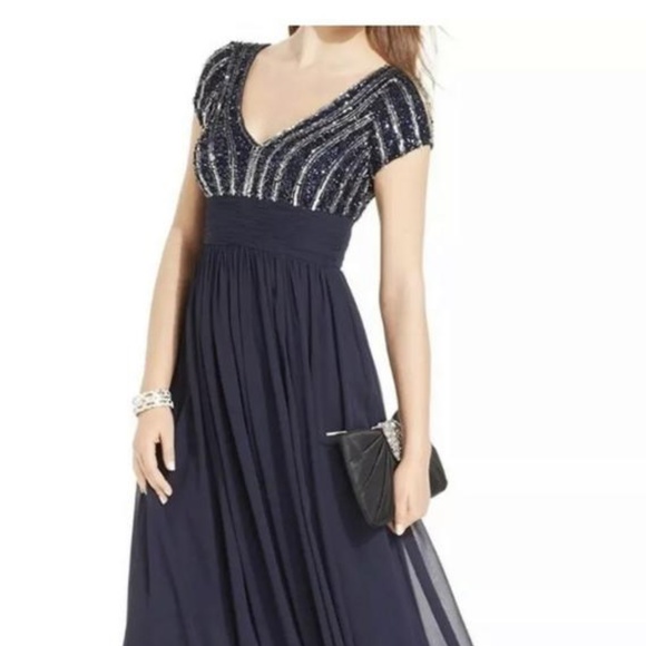 NWT JS Collections Embellished Chiffon Gown Navy‎ Blue [SZ 2 ] - Picture 7 of 10